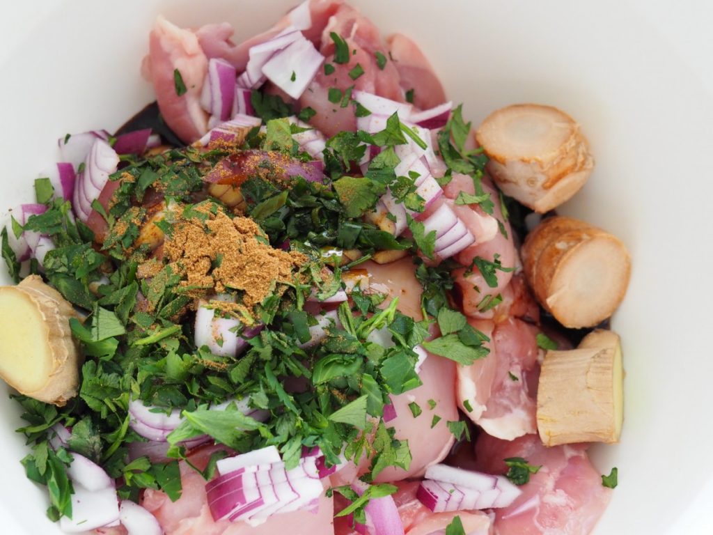 ingrediënten Surinaamse stoofpot met kip