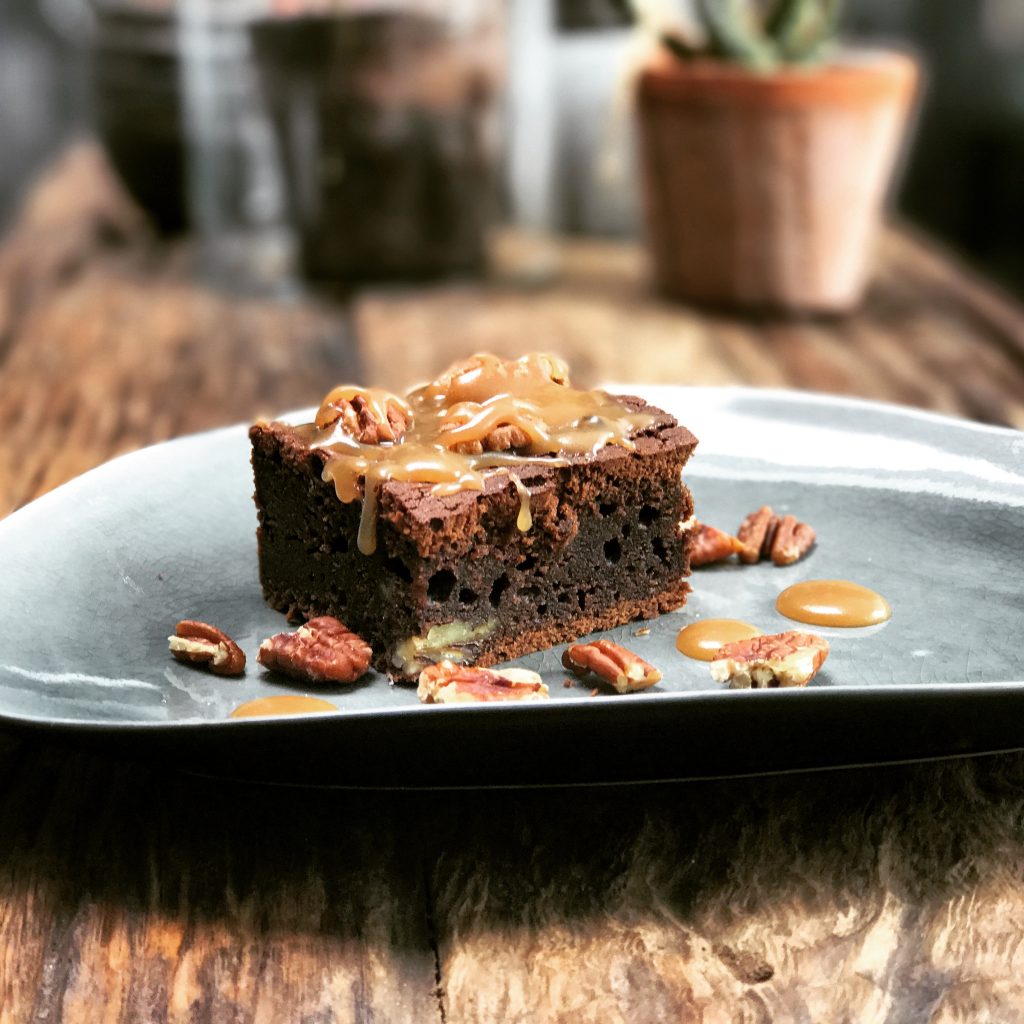 zelf karamelsaus maken