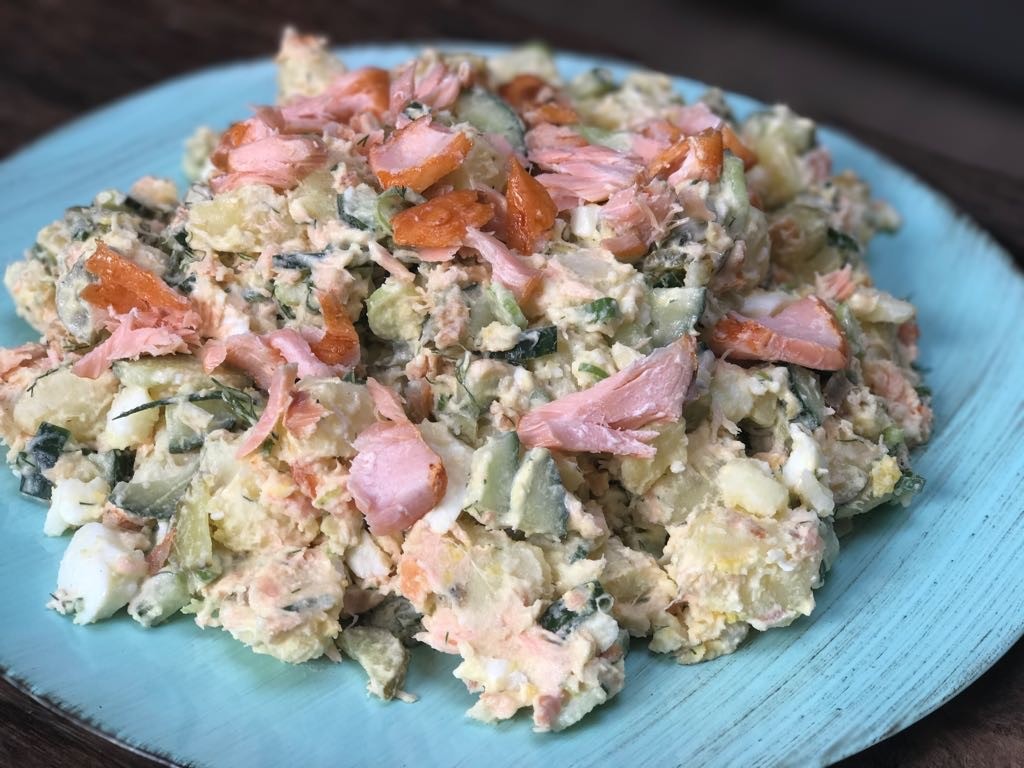 aardappelsalade met gerookte zalm