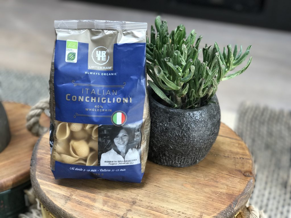 Pasta met zelfgemaakte pesto