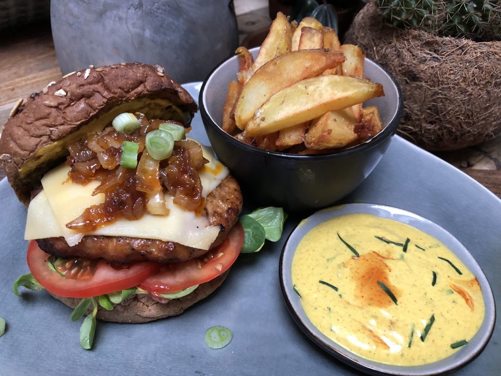 pittige kerriemayonaise