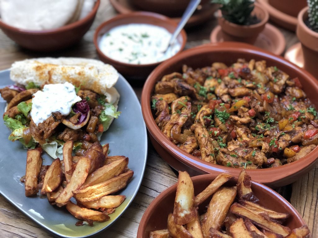 zelfgemaakte kipshoarma met zelf shoarma kruiden maken