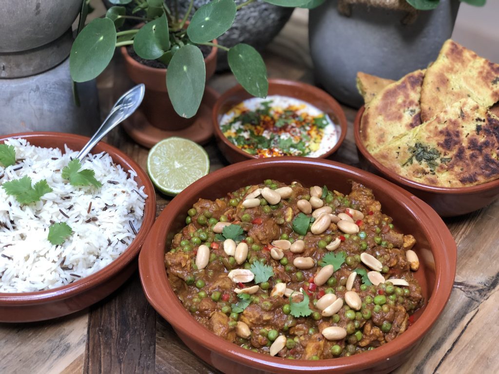 kip in kruidige tomatensaus: curry style!