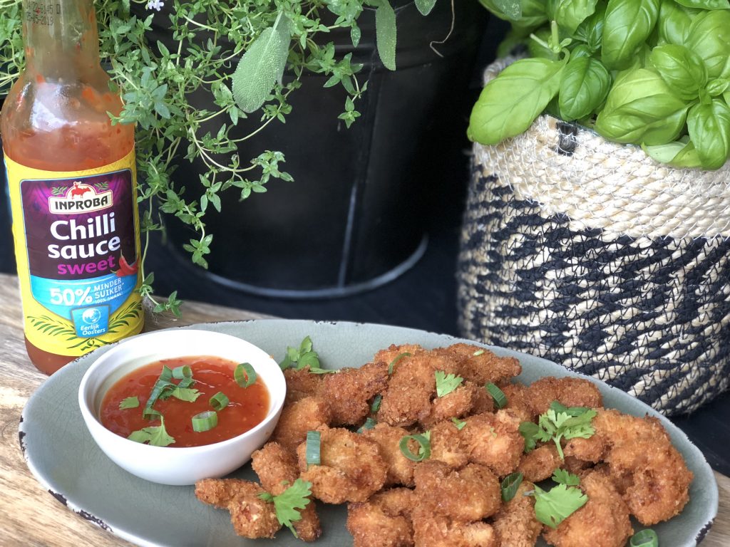 krokante garnalen in panko met sweet chilisaus