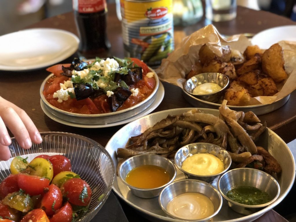 review Bardak in Amsterdam Israëlisch streetfood