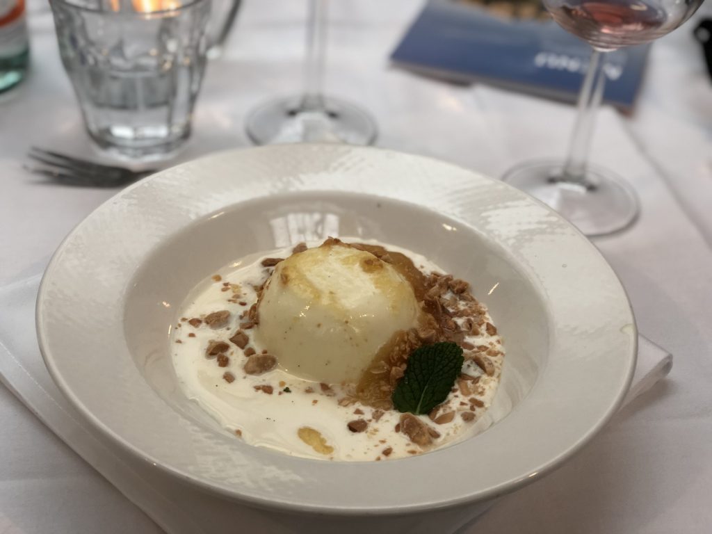 Zuid Tiroolse producten: Speck, Stilfser BOB kaas en Wijn Alto Adige DOC 