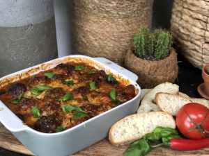 Italiaanse gehaktballetjes in pittige tomatensaus