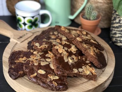 Zelf speculaasbrokken maken: bros en krokant!