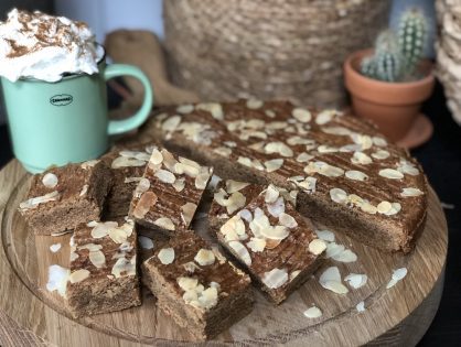 Speculaas boterkoek met amandschaafsel