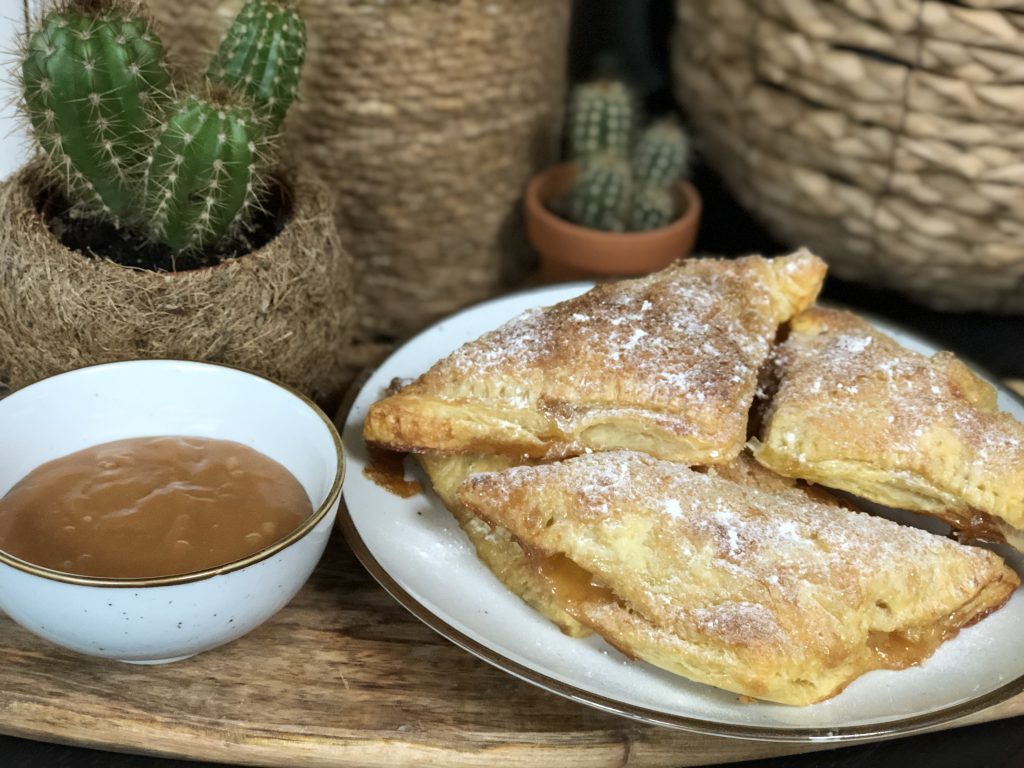 recept zelf appelflappen met salted caramel maken