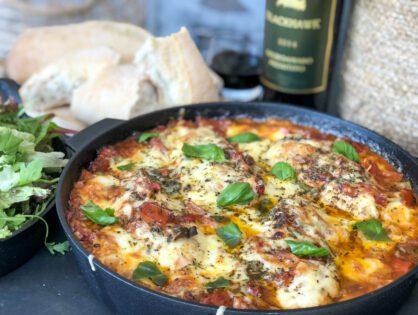 kip in pittige tomatensaus