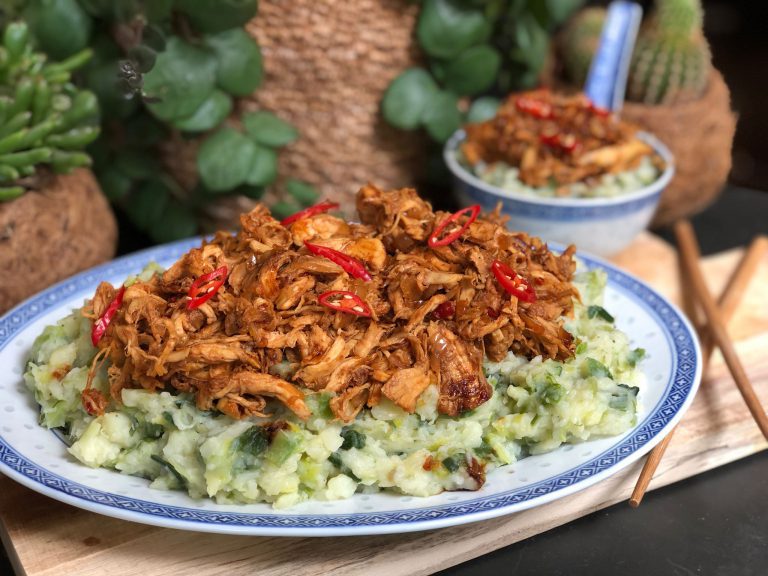 prei stamppot met pulled kip in ketjap saus - makkelijk en smaakvol recept
