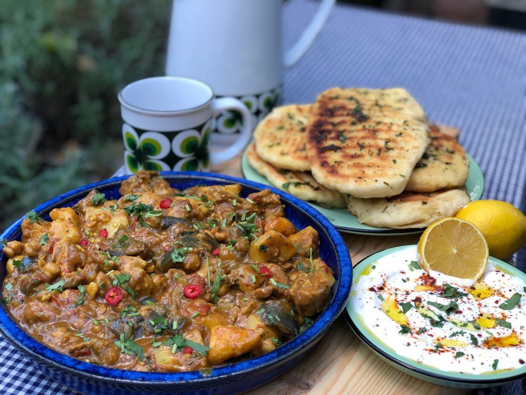 Aubergine stoof met kip en aardappel