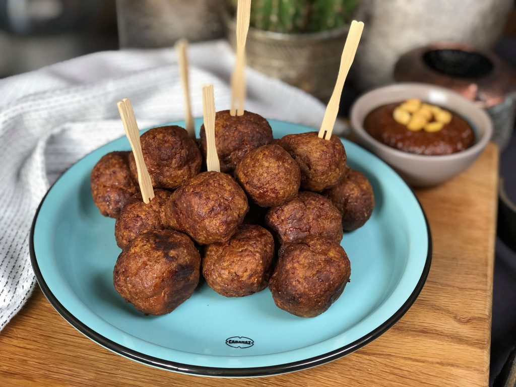 sate gehaktballetjes