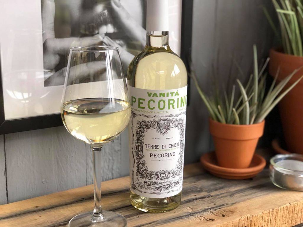 witte wijn vanita pecorino terre di chieti 