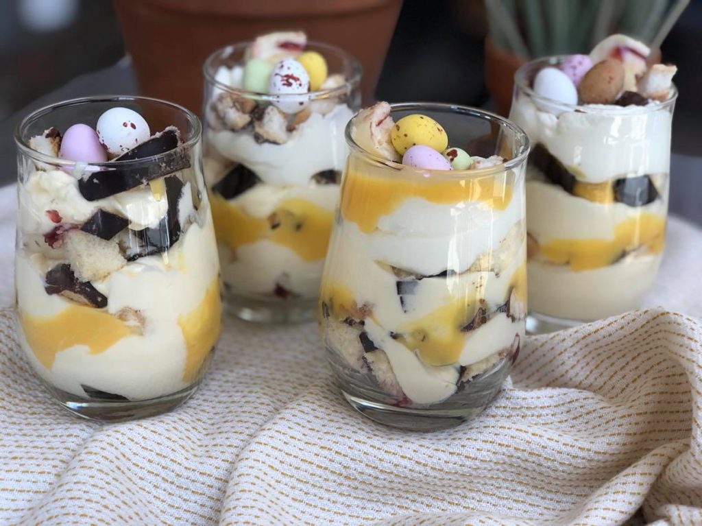 Trifle met advocaat, mergpijp en bokkenpootjes