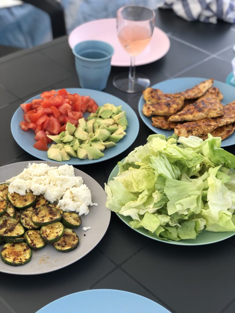 salade eten op de camping 