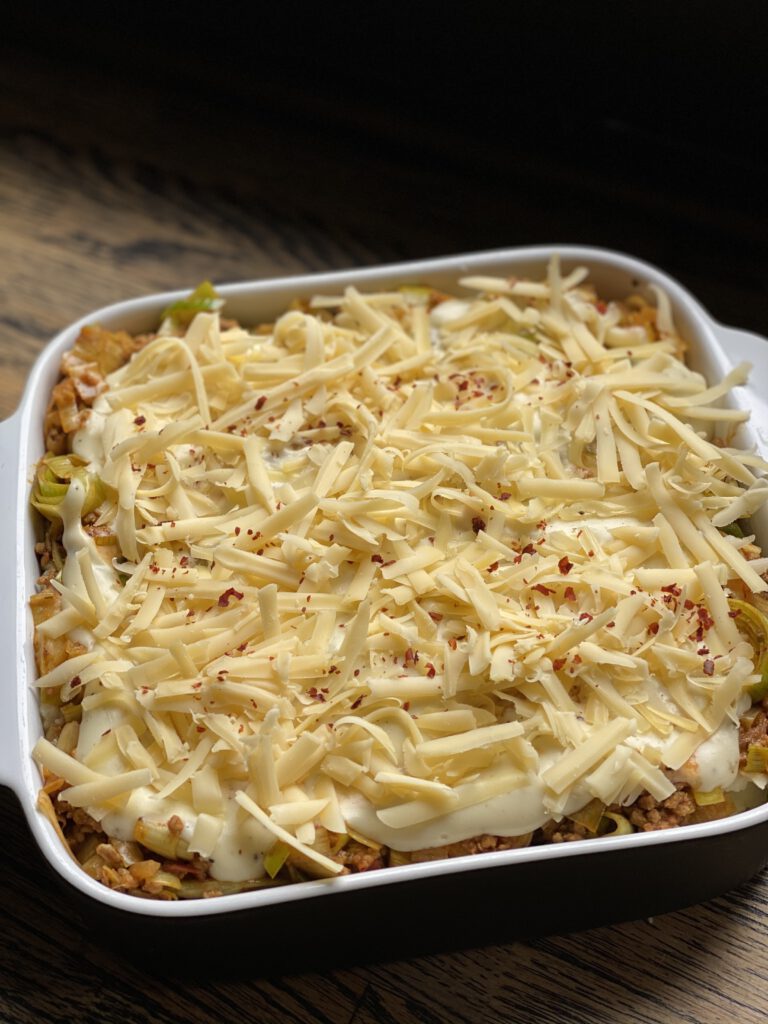 ovenschotel met prei en gehakt