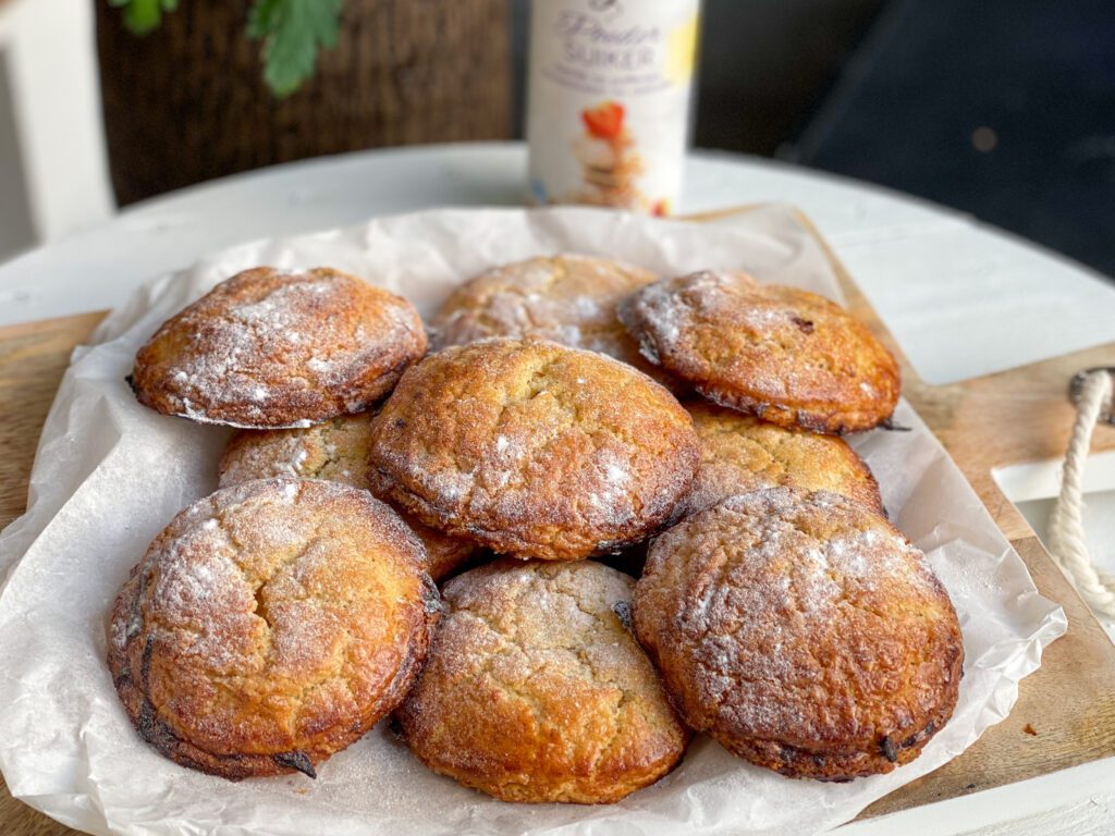 zelf appelkoeken maken met poedersuiker