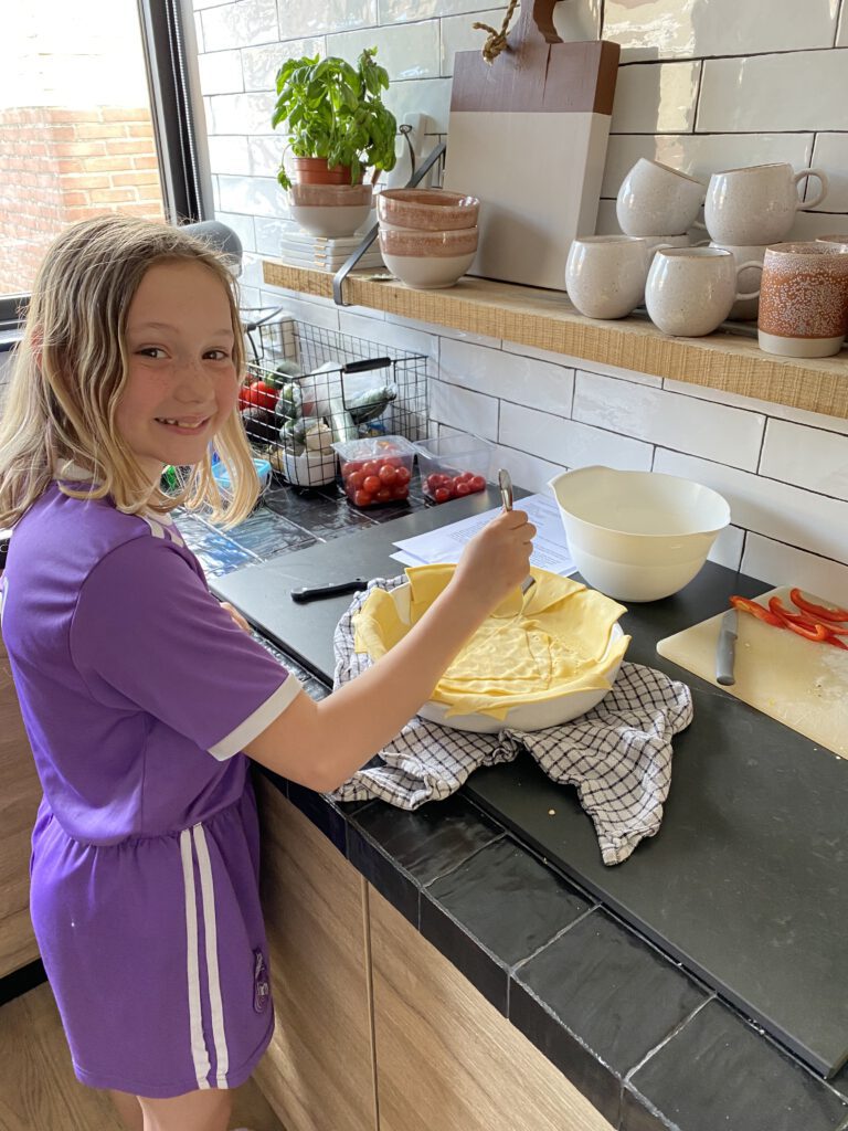 kinderen zelf laten koken 