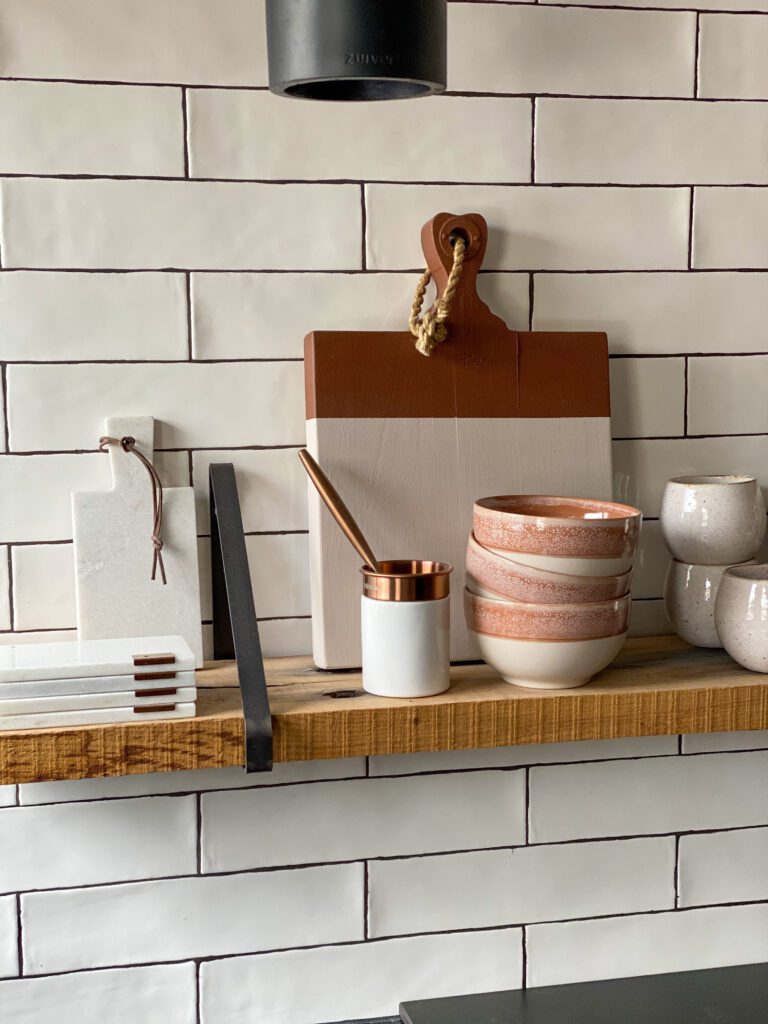 friese langwerpige witjes in de keuken 