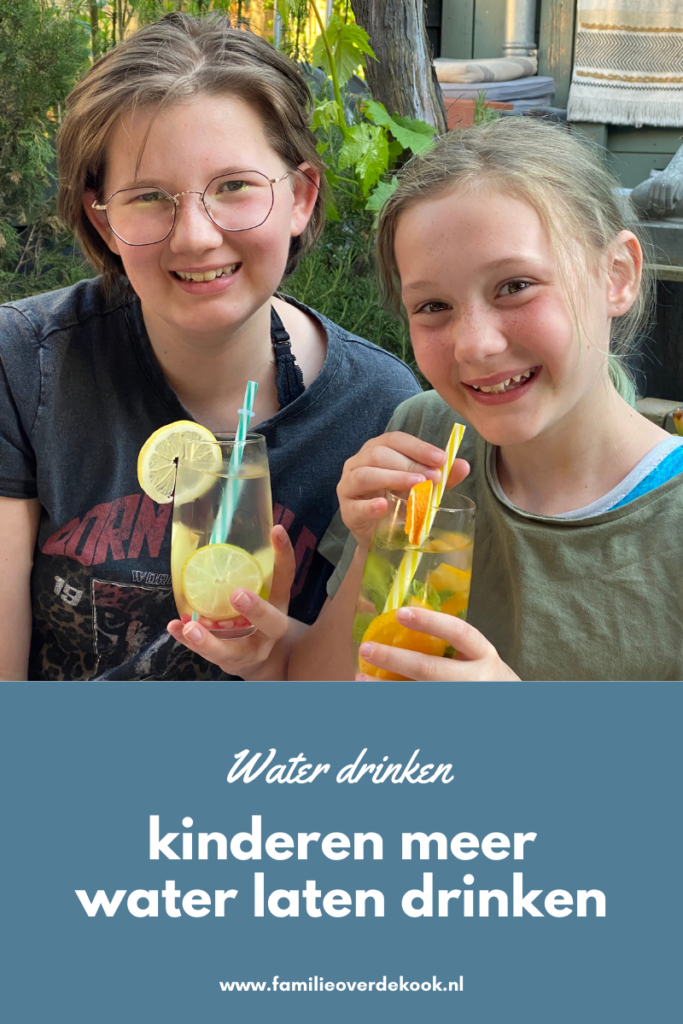Hoe laat je kinderen meer water drinken 