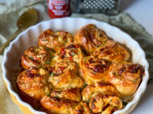 pittige kaasbroodjes croissant deeg