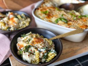 vegetarische pasta met spinazie en bechamelsaus