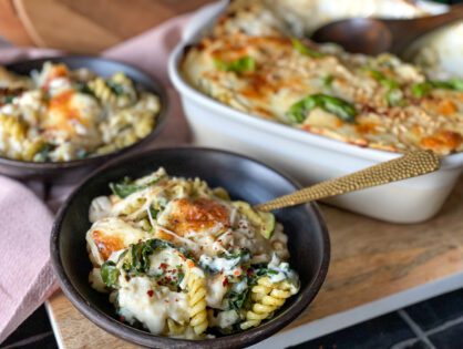 vegetarische pasta met spinazie en bechamelsaus