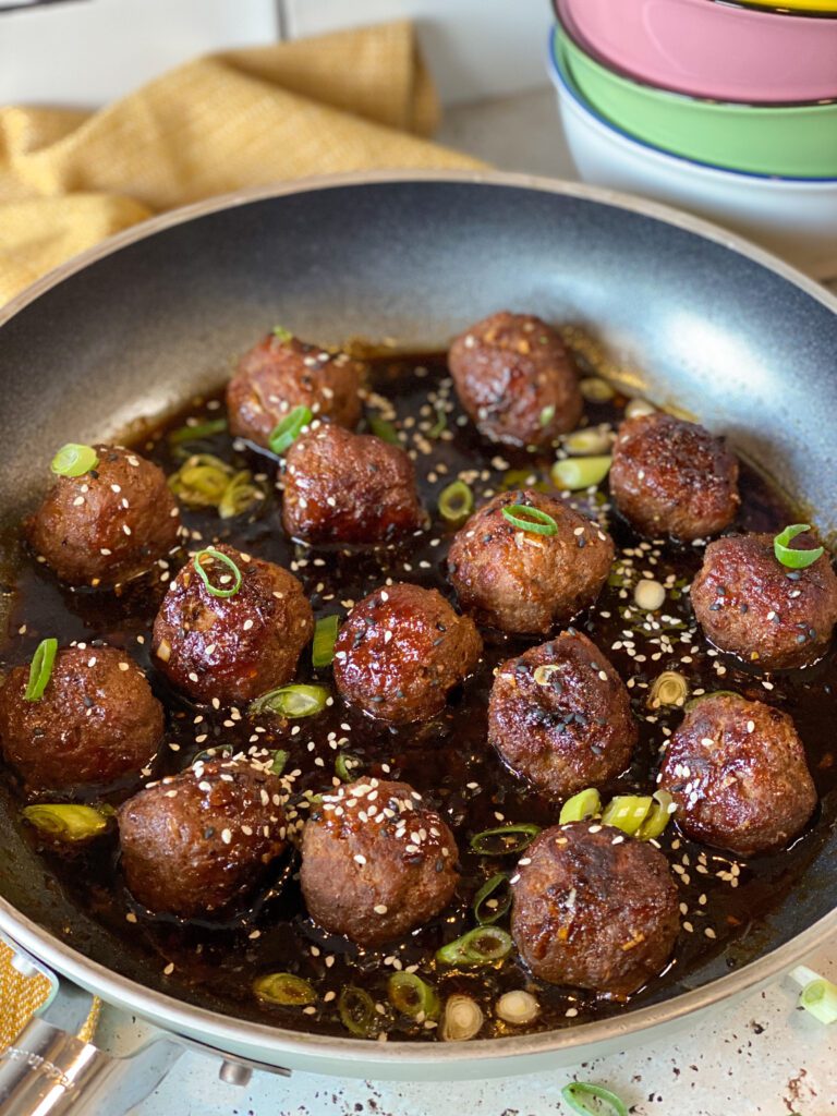 gehaktballetjes in teriyaki saus 