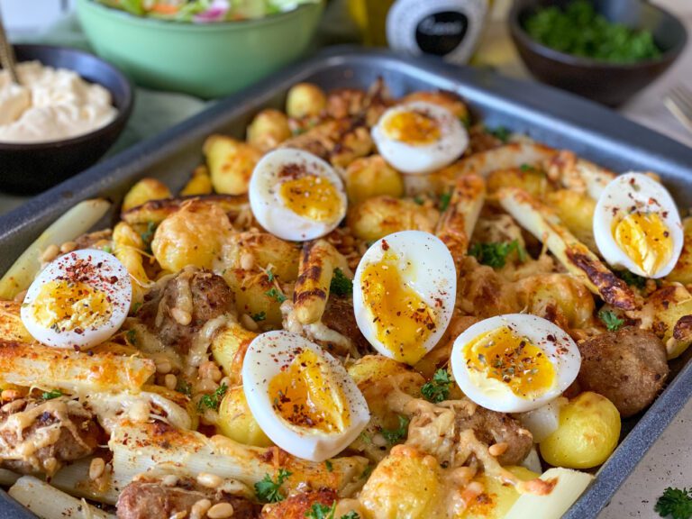 witte asperges uit de oven met krieltjes