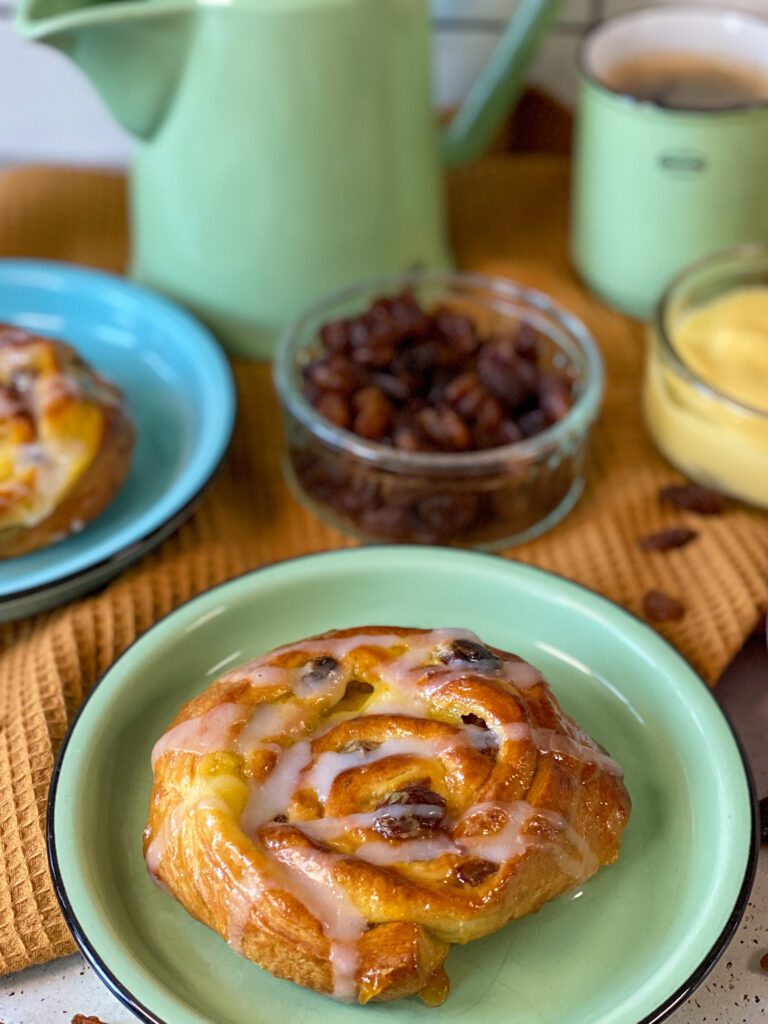 simpele koffiebroodjes zelf maken van croissantdeeg