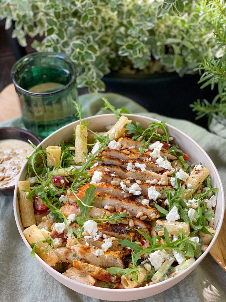 pastasalade met honing mosterd dressing 