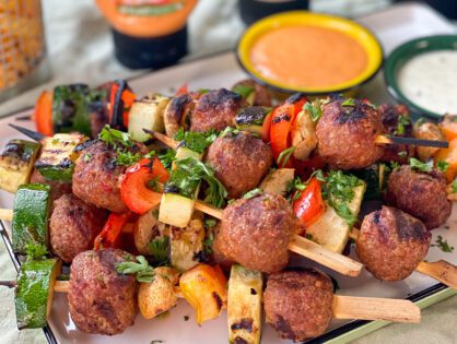 spiesjes met gehaktballetjes