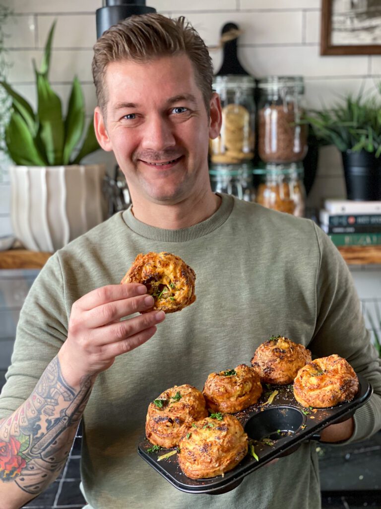croissant rolletjes met kaas en uien 