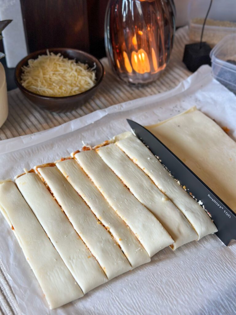 Kaas twisters met tapenade