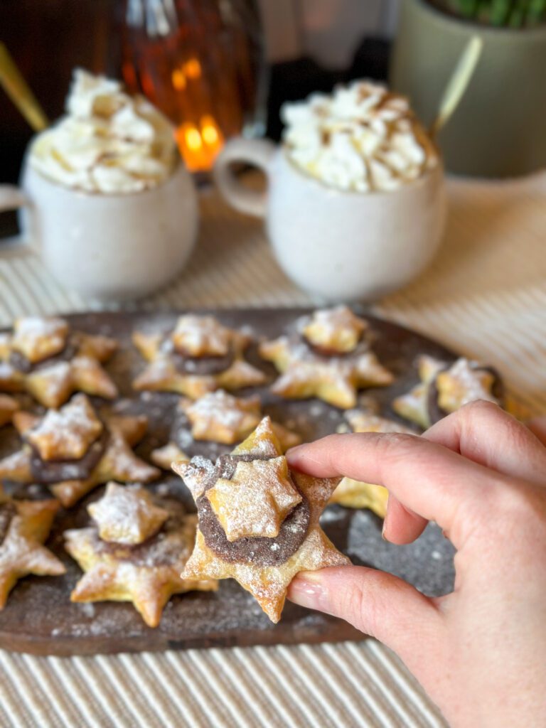 bladerdeeg Kerstkoekjes met Nutella 