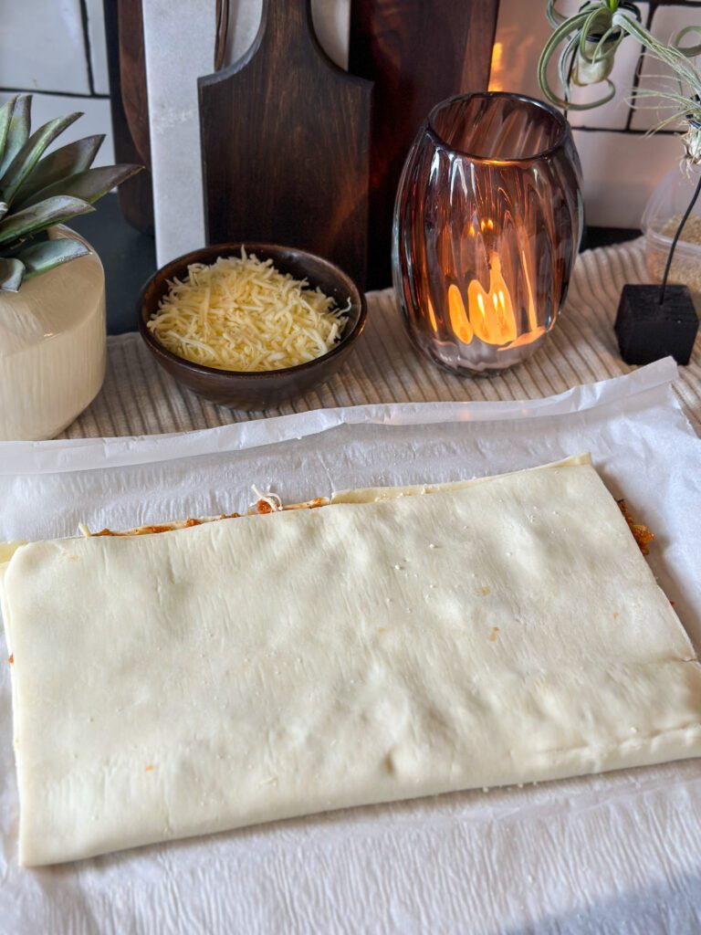 Kaas twisters met tapenade