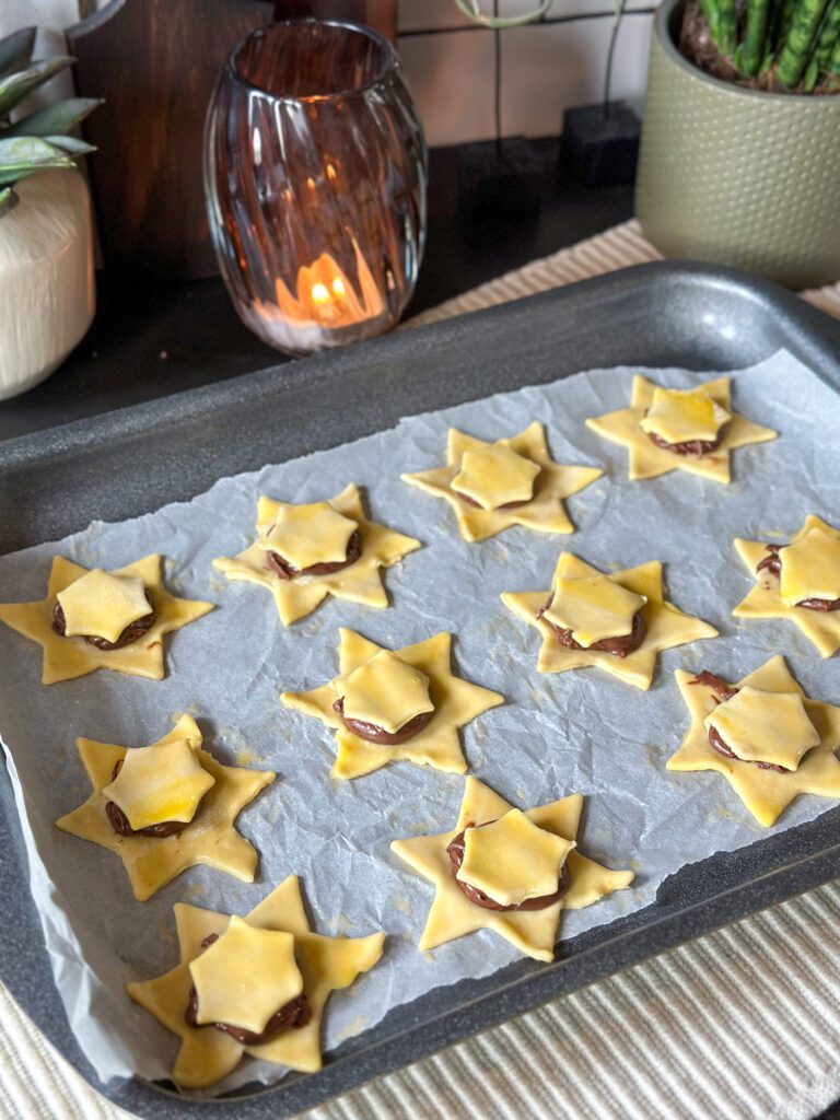 Bladerdeeg Kerstkoekjes met Nutella