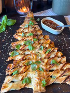 bladerdeeg pizza Kerstboom