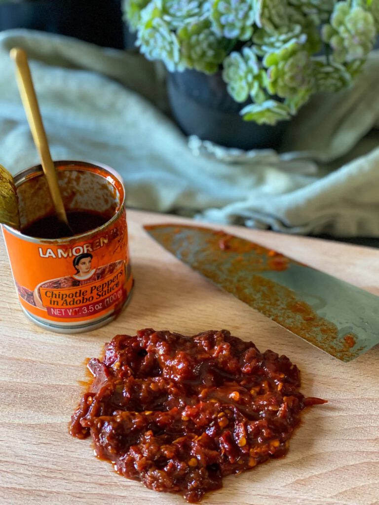 Hutspot met gehaktballetjes in chipotle saus