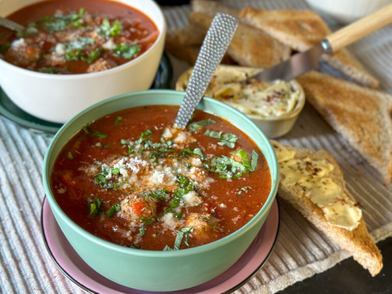 tomatensoep met gehaktballetjes