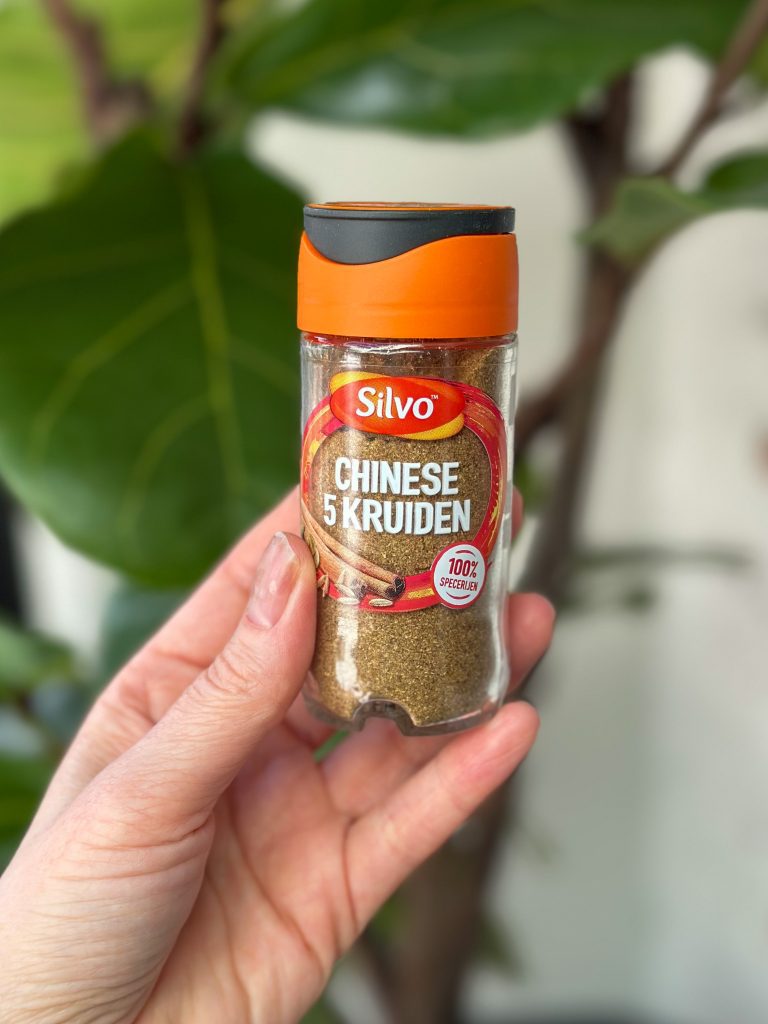 gezonde roerbak met paprika en paksoi