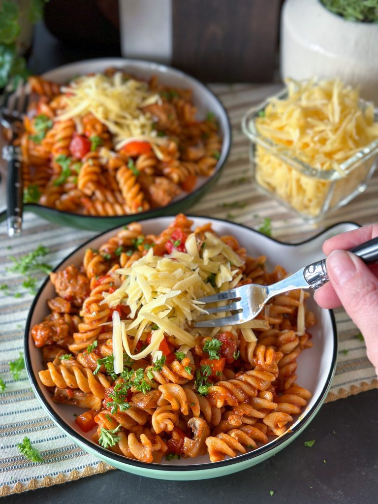 pasta met paprika en champignons 