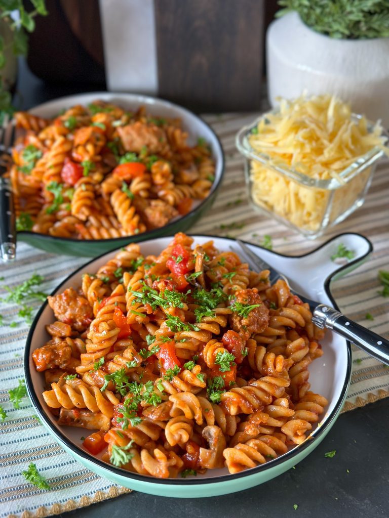 pasta met paprika en champignons 