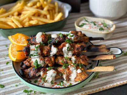 kipspiesjes met sinaasappel en sambal