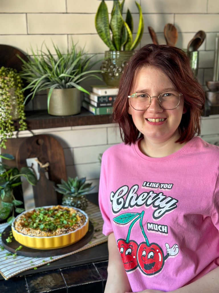 hartige taart met andijvie en paprika