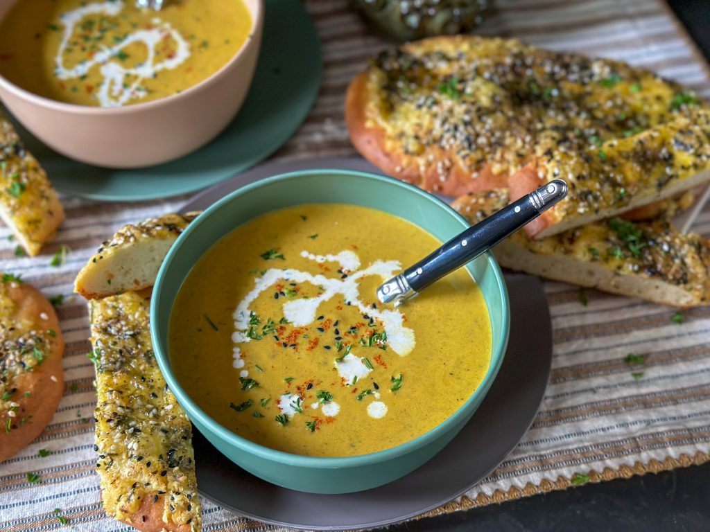 romige wortelsoep met champignons