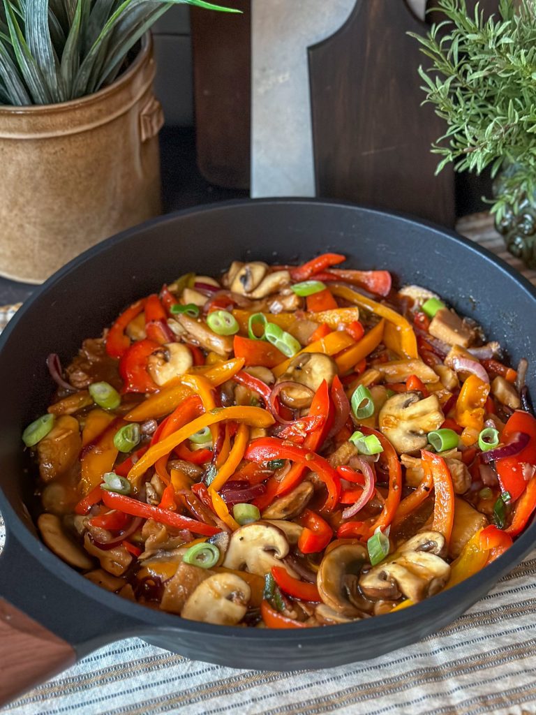 kip in zoet zure saus 