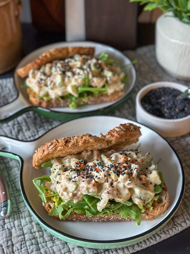 broodje met pittige Hollandse garnalen salade 